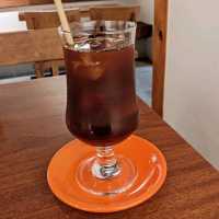 日本京都-品嚐澳洲傳統的萊明頓蛋糕：IOLITE COFFEE ROASTERS