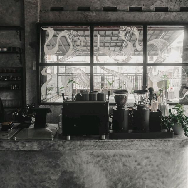 BLEND & BLOOM | A NEW COFFEE SHOP IN SUKABUMI