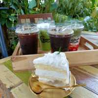 NATEE CAFÉ AT BURIRAM 