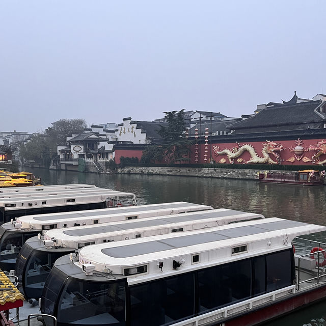 “Discovering Fuzimiao: Nanjing’s Vibrant Blend of History, Culture, and Nightlife”