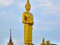 เที่ยวชมโบสถ์สีทองสวยงามมากณ ฉะเชิงเทรา