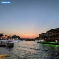 🇲🇾 Discover Melaka’s Charm on a Scenic River Cruise