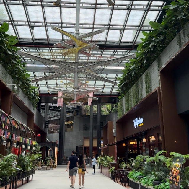 City’s Best-Kept Secret: Dining Terrace TRX – A Hidden Culinary Haven!