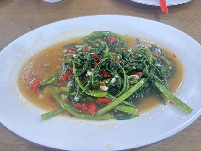 ชอบโภชนา @ จันทบุรี ร้านข้าวต้มเด็ดจันทบุรี 🥢🍺