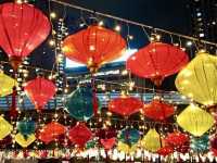 東岸公園-五光十色的燈籠，更有維港夜景襯托，感受中秋氣氛