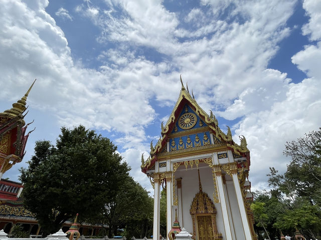 泰國攀牙府 大自然的修行場 Wat Suwan Khuha วัดสุวรรณคูหา