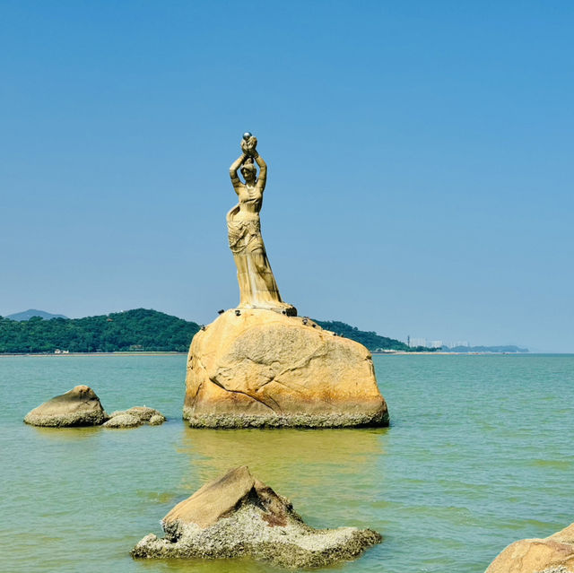 Beautiful beach days in Zhuhai ❤️ 