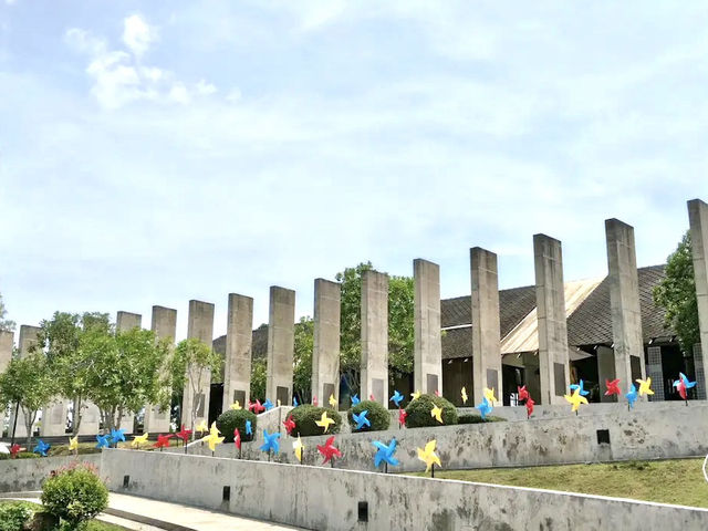 “ประตูเมืองภูเก็ต” จุดถ่ายรูปเมืองภูเก็ต “ประตูเมืองภูเก็ต” จุดถ่ายรูปเมืองภูเก็ต