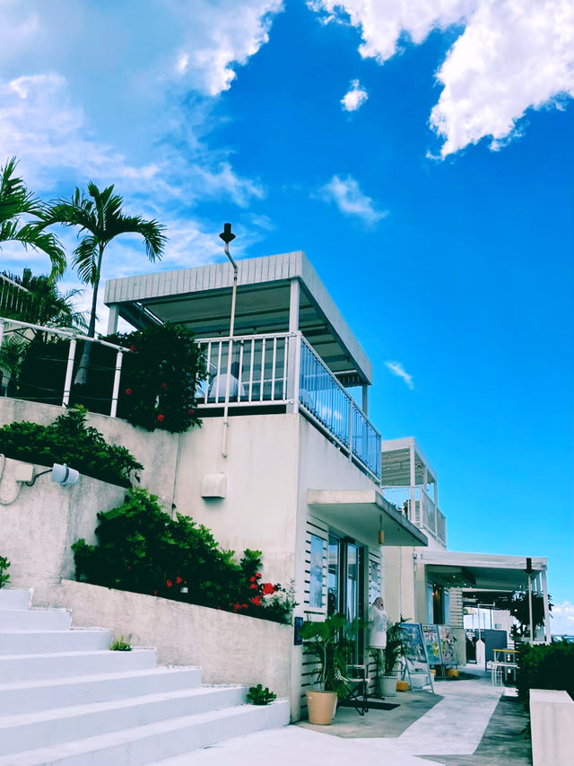 【沖縄瀬長島】南欧を思わせる絶景✨エビ好きにはたまらない❤️ガーリックシュリンプ専門店