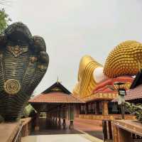ไหว้พระนอน เสริมมงคลให้ชีวิต
