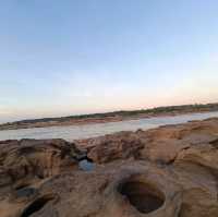 สามพันโบก อุบลราชธานี