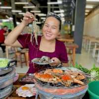 สุดคุ้มบุฟเฟต์ ชาบู หมูกะทะ ซีฟู้ด 𝐒𝐮𝐝𝐤𝐡𝐮𝐦 
