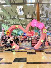 Hello Kitty 50th Anniversary Celebration at Changi T3