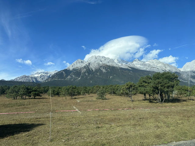 ภูเขาหิมะมังกรหยก .. 玉龙雪山