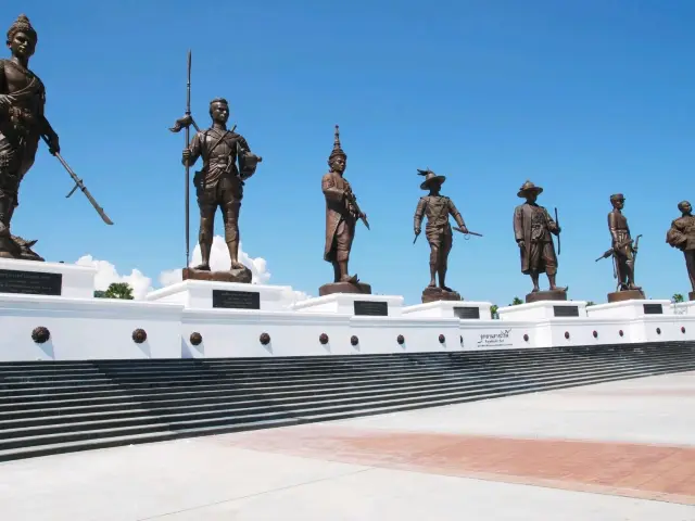 Rajabhakti Park อุทยานราชภักดิ์ หัวหิน
