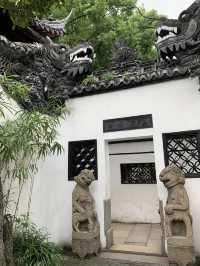 Exploring the Enchanting Yu Gardens: A Morning of Serenity in Shanghai 