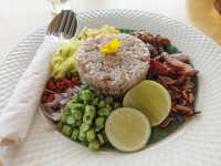ชิดลม - ชมฝาย คาเฟ่บรรยากาศดีริมทาง