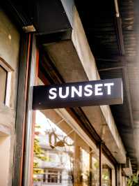 Sunset Coffee Roaster ค่าเฟ่ไวบ์ดีเจริญกรุง☕️🏚️