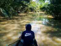ล่องเรือท่าน้ำต้นลำพู ไหว้พระ ตลาดใหม่ แปดริ้ว
