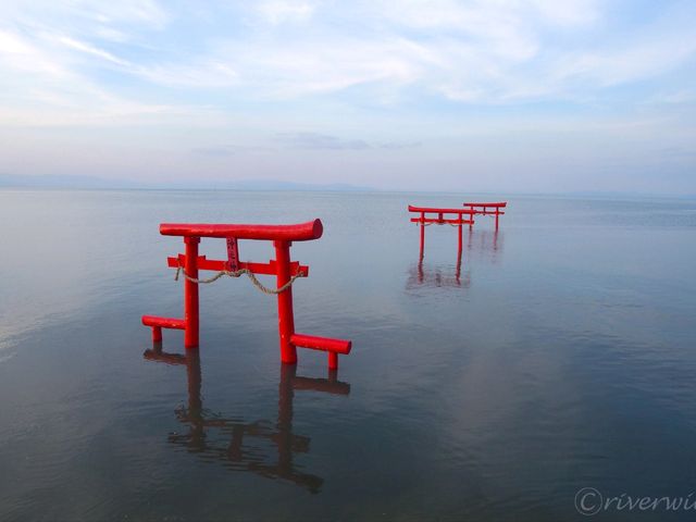 【佐賀県】沖ノ島へつながるパワースポット！「海中鳥居」