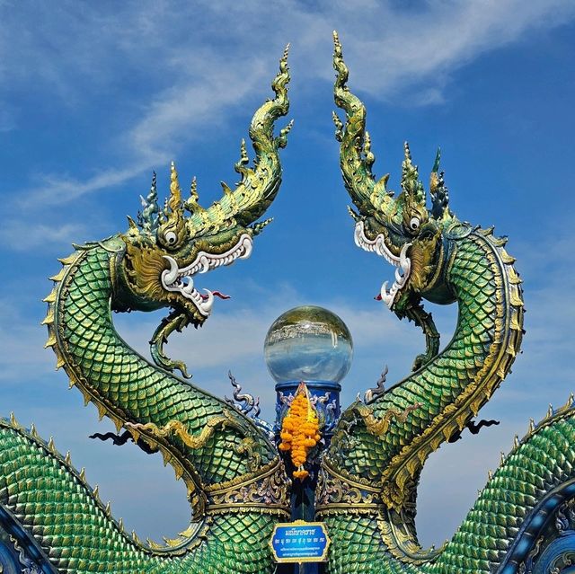 ไหว้พระ ทำบุญ ชมวิวเมืองศรีราชา 360° สวยงามมากๆ
