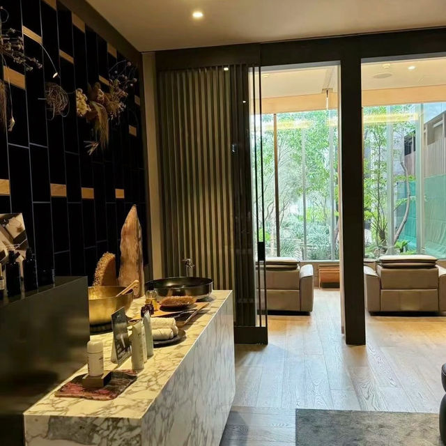 Luxury by the Swan: My Unforgettable Stay at The Ritz-Carlton, Perth