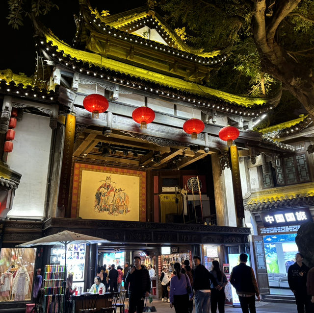 錦里古街は夜が楽しい