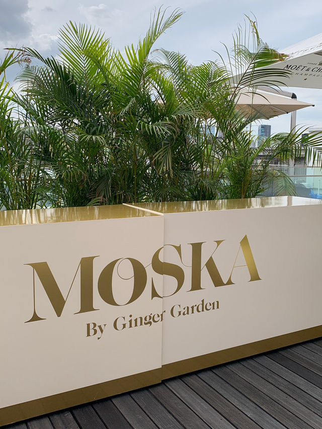 Pretty Afternoon Tea at MOSKA Omotesando🌼