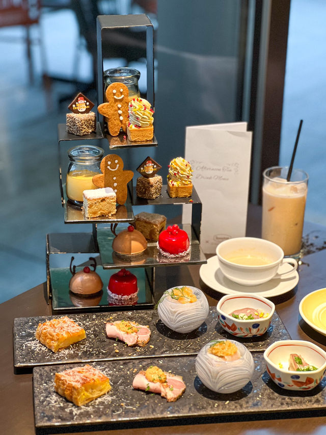 Holiday Afternoon Tea at Pullman Tokyo Tamachi⛄️