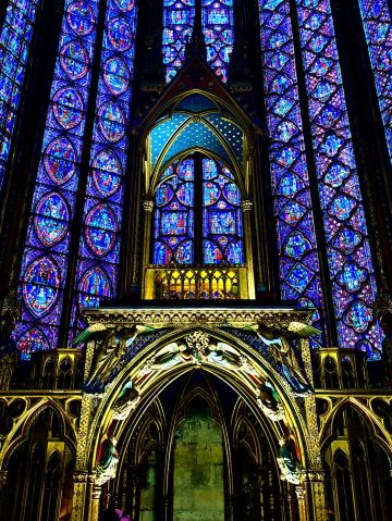 🇫🇷【パリ】SNSで話題のサント・シャペル✨(^^) | Trip.com パリ