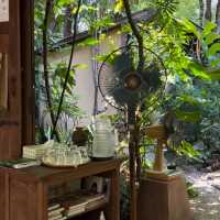 Paper Spoon Cafe: คาเฟ่บ้านไม้ในบรรยากาศอบอุ่น