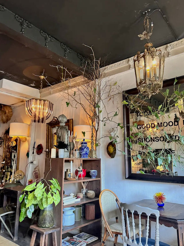 Floral Cafe at Napasorn
