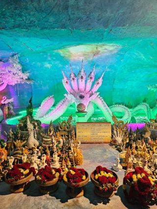 Wat Phutthayan Wang Nam Khiao, Wat Kham Chanod Wang Nam Khiao
