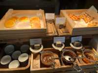 พาส่อง Breakfast The Standard Huahin