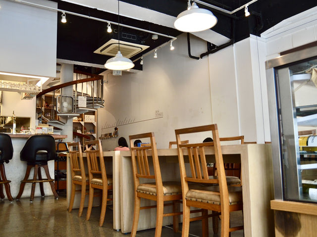 Amazing Lunch Spot in Bakurocho – Fukumori Bakurocho Shop  