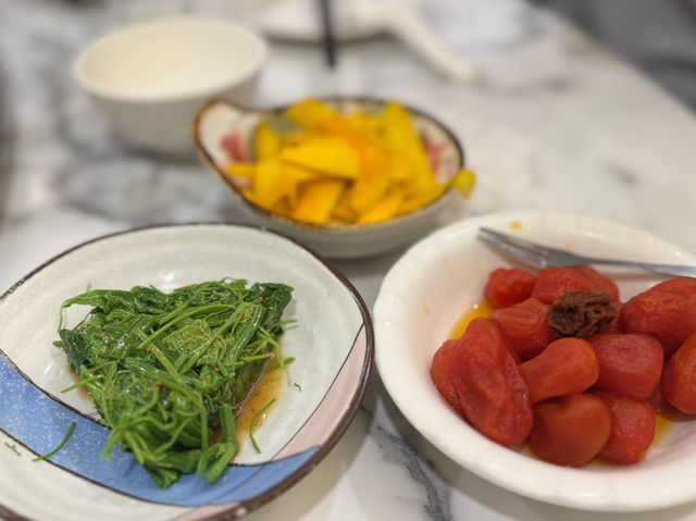 《三倆三私房菜》