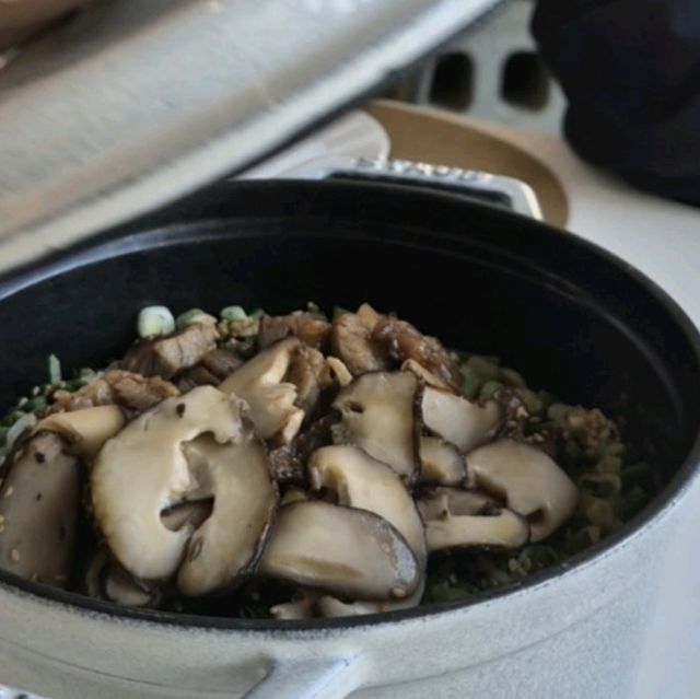 부산 기장 여행 정갈한 솥밥 맛집 '뜸'