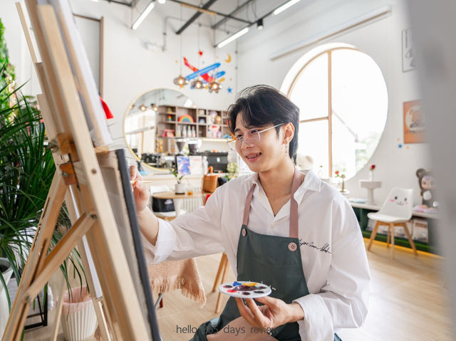 คาเฟ่ใหม่ 2025 กับ  Art&Toy Café Phangnga