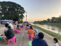 กาดฮิมยวม Jong Kham Market