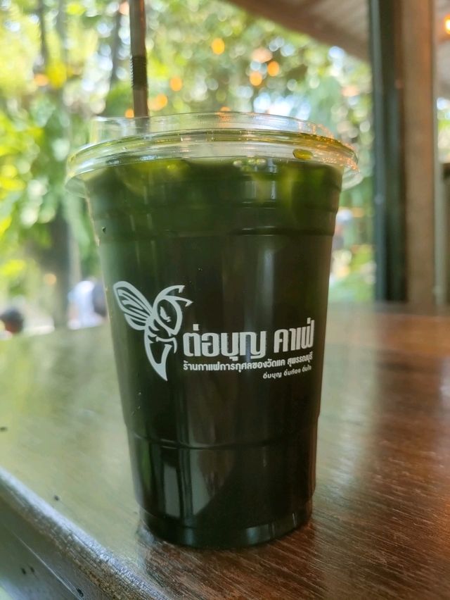 คาเฟ่ต่อบุญ บรรยากาศดีในวัดแค สุพรรณบุรี