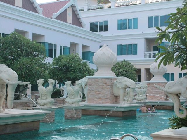 Grand Pacific Soverin & spa 