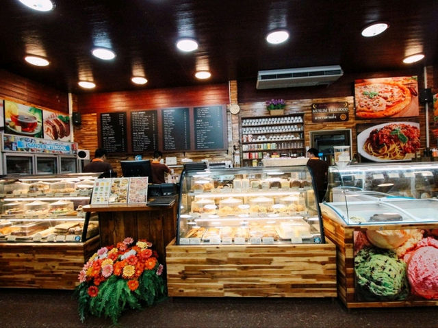 Cake go "O" ร้านเค้กที่เยอะที่สุดในปาย