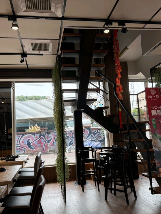 沙鹿小資族首選，柚一鍋藥膳鯛魚鍋飽足又平價。