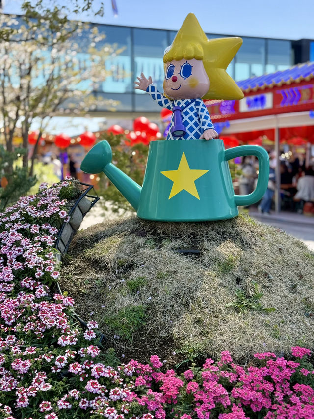 Springtime at Tokyo Skytree – Flowers & Koinobori Galore!