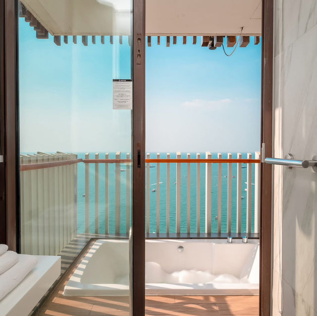 Hilton Pattaya โรงแรมฮิลตัน พัทยา 