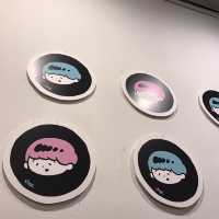 コーヒースタンドに併設されたギャラリーが可愛すぎる！