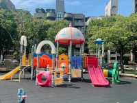 A Serene Retreat: Zhicheng Park 