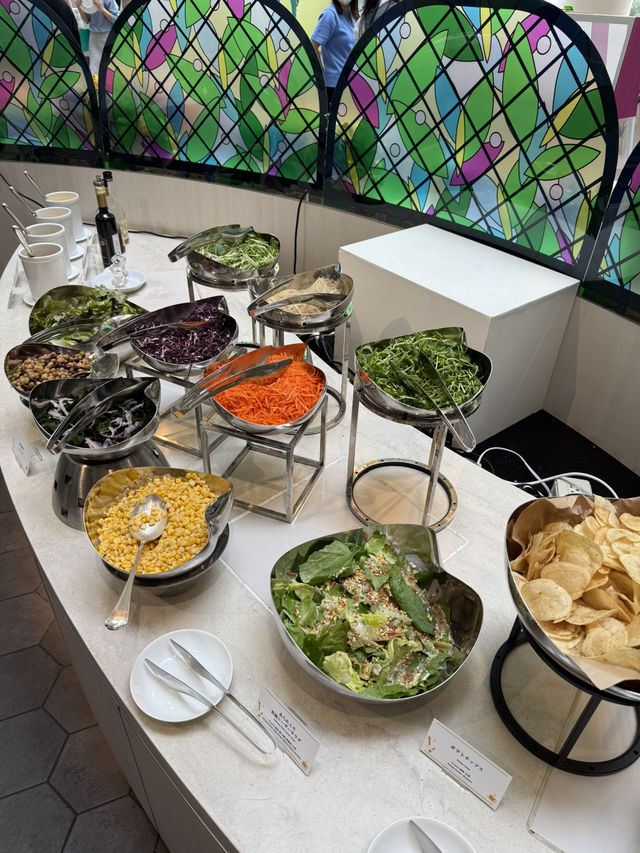 Spring Lunch Buffet at Hilton Tokyo Bay