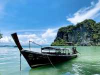 หาดไร่เลย์ กระบี่:หาดสวย ทะเลใส มีภูเขาใหญ่โอบล้อม