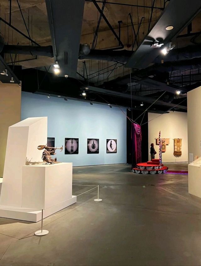 Ilham Gallery, A Contemporary Gem in the Heart of KL. 